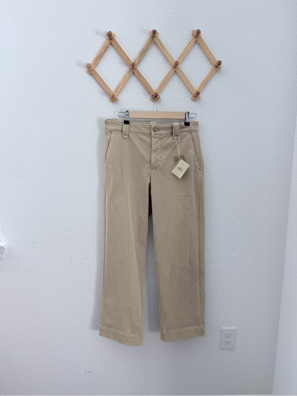 Faherty- NWT Coastline Ankle Organic Cotton Blend Chino Pants- Size 4